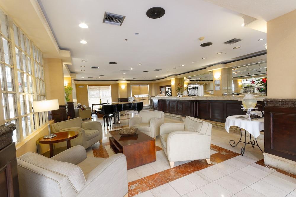 Rodeway Inn South Miami - Coral Gables Екстериор снимка