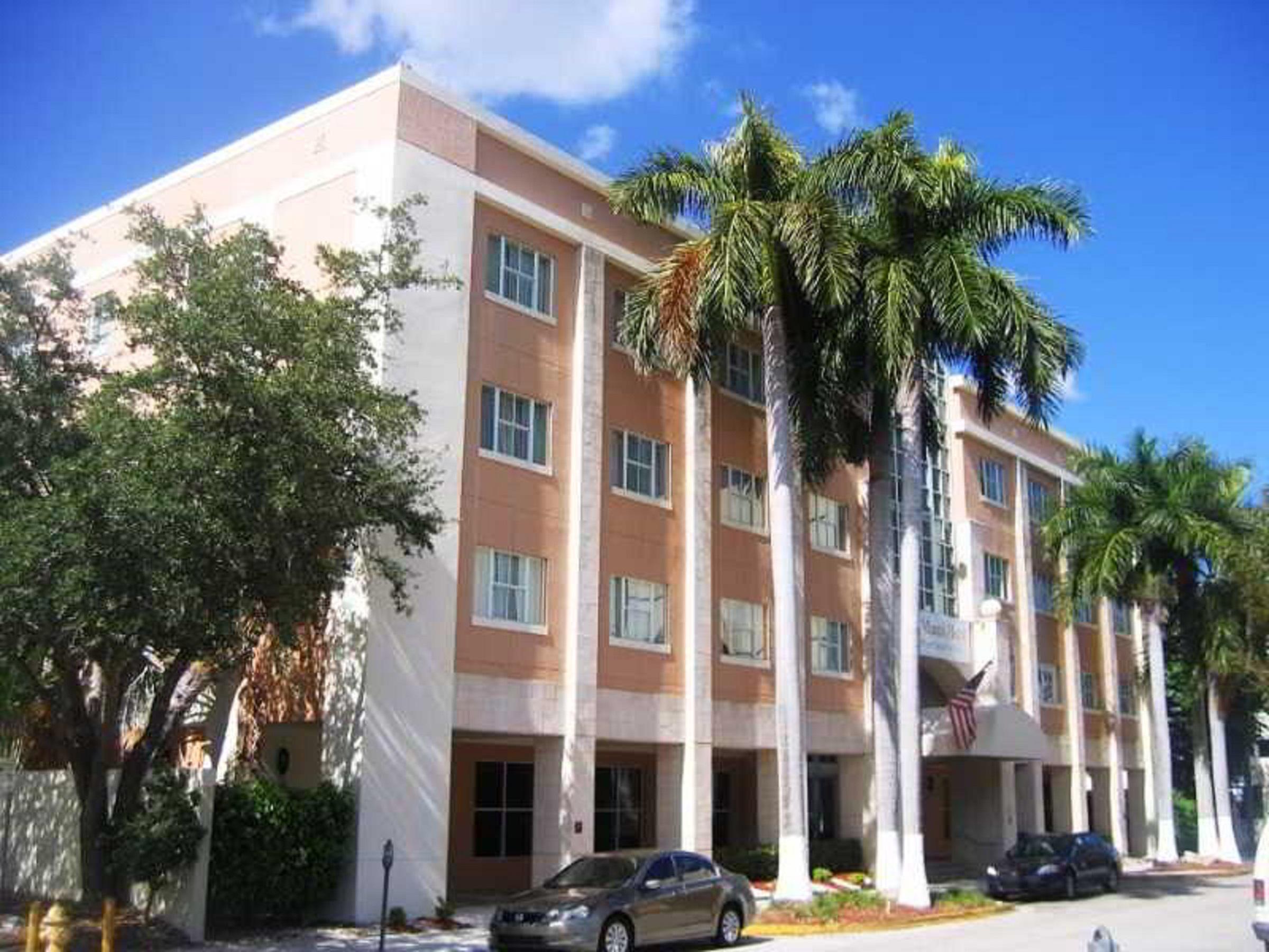 Rodeway Inn South Miami - Coral Gables Екстериор снимка