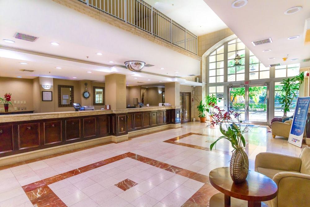 Rodeway Inn South Miami - Coral Gables Екстериор снимка