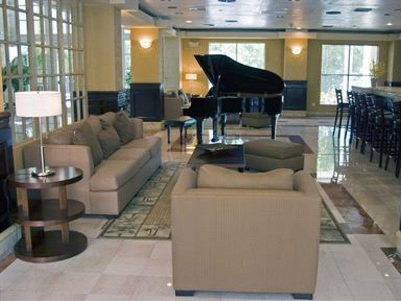 Rodeway Inn South Miami - Coral Gables Екстериор снимка