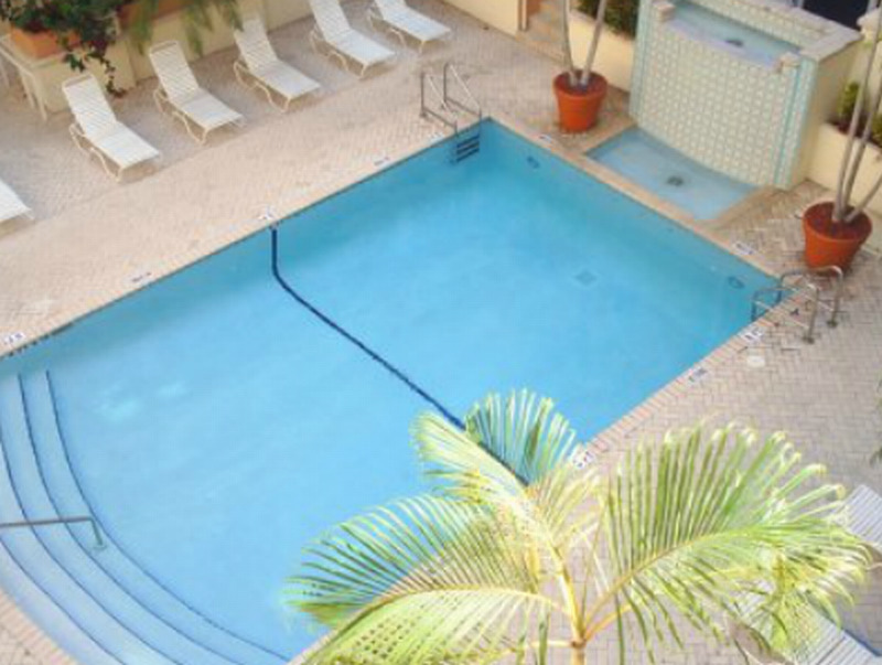 Rodeway Inn South Miami - Coral Gables Екстериор снимка