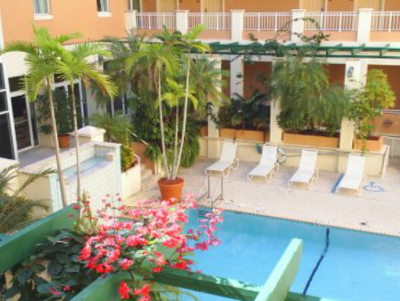 Rodeway Inn South Miami - Coral Gables Екстериор снимка